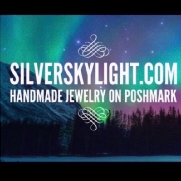 π΄ SALE ! red dot items are 2 for $25 . Bundle more than 3 and its $10 each π - Picture 7 of 7